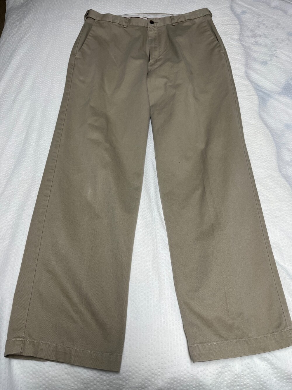 Haggar mens chino pants 34X32 tan flat front